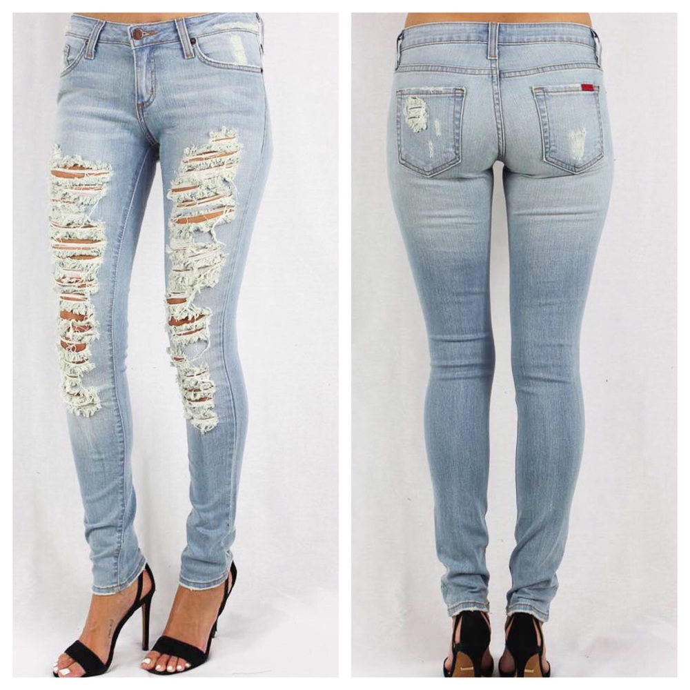 Shredded Skinny Jeans